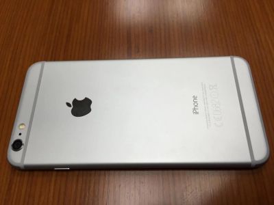 Лот: 4994678. Фото: 1. Iphone 6 plus 128gb silver. Смартфоны