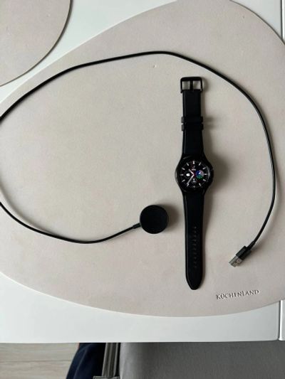 Лот: 23687277. Фото: 1. samsung watch 4 classic 42 mm. Смарт-часы, фитнес-браслеты, аксессуары