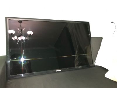 Лот: 11608981. Фото: 1. Телевизор Samsung 40’’. Телевизоры
