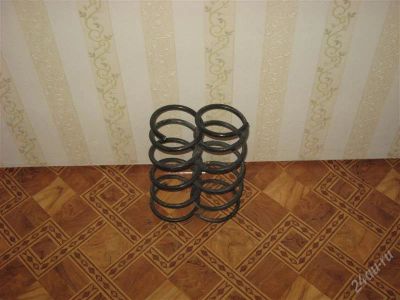 Лот: 1801359. Фото: 1. toyota starlet,пружины и стойки... Ходовая, подвеска, рулевое управление