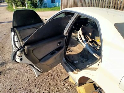 Лот: 16102828. Фото: 1. Дверь задняя левая Toyota Chaser... Кузов