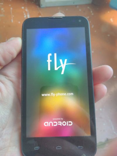 Лот: 20723896. Фото: 1. Телефон fly IQ4415 quad. Кнопочные мобильные телефоны
