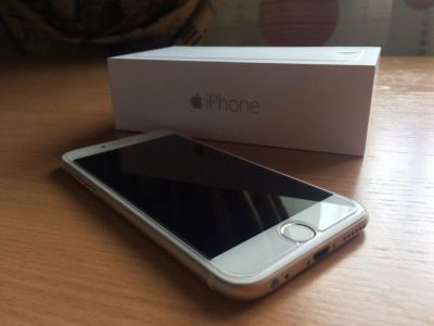 Лот: 9826964. Фото: 1. iPhone 6 64gb Gold с Touch ID... Смартфоны