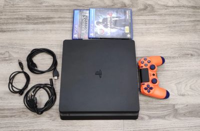 Лот: 18887814. Фото: 1. PlayStation 4 Slim 1Tb 2208B. Консоли