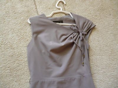 Лот: 4398163. Фото: 1. Платье женственное. Платья