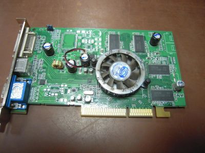 Лот: 11928559. Фото: 1. Видеокарта AGP Radeon 9600 pro... Видеокарты