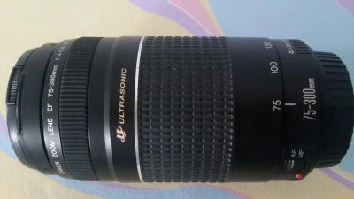 Лот: 10587239. Фото: 1. Canon Zoom Lens EF 75-300 mm 1... Объективы