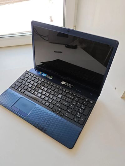Лот: 25550445. Фото: 1. Ноутбук Sony Vaio PCG-71812V... Ноутбуки