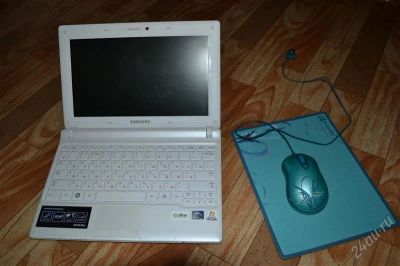 Лот: 2344956. Фото: 1. Нетбук Samsung N150 blue идеальное... Ноутбуки