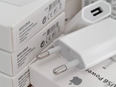 Лот: 11197927. Фото: 1. Адаптер Питания Usb Сетевой MD813Zm... Дата-кабели, переходники