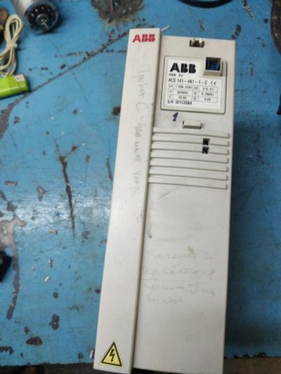 Лот: 17999456. Фото: 1. Частотный преобразователь ABB... Инверторы, ИБП