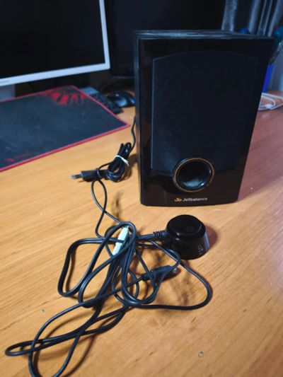 Лот: 25438963. Фото: 1. JBL -402. Активные акустические системы