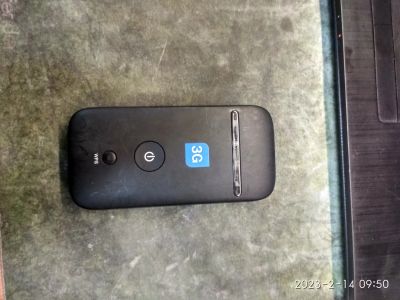 Лот: 19959160. Фото: 1. 3G роутер ZTE MF65M Теле2. Маршрутизаторы (роутеры)