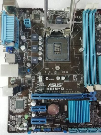 Лот: 17521411. Фото: 1. asus h61m-d. Материнские платы