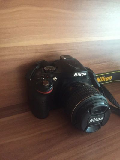 Лот: 7979370. Фото: 1. Фотоаппарат Nikon D5200 Kit. Цифровые зеркальные