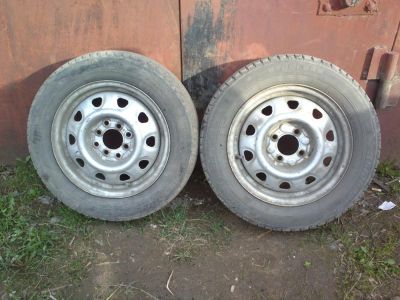 Лот: 4102172. Фото: 1. 2 колеса 175/65 R14 4*100 Bridgestone. Шины на дисках
