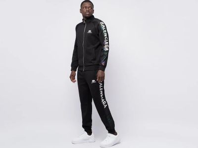 Лот: 20256271. Фото: 1. Спортивный костюм Balenciaga... Спортивные костюмы