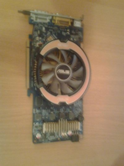 Лот: 7467205. Фото: 1. Asus GeForce 8800 GT. Видеокарты