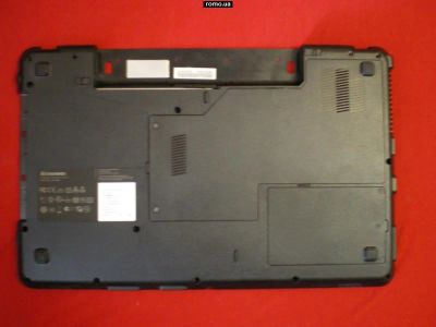 Лот: 9824176. Фото: 1. Нижняя часть корпуса Lenovo G555. Другое (комплектующие)