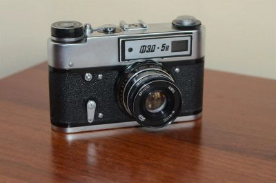 Лот: 3126502. Фото: 1. Фотоаппарат ФЭД 5в. Плёночные дальномерные, шкальные