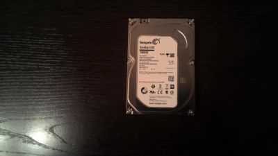 Лот: 5976134. Фото: 1. Seagate (st1000dm003) 1TB. Жёсткие диски (HDD)
