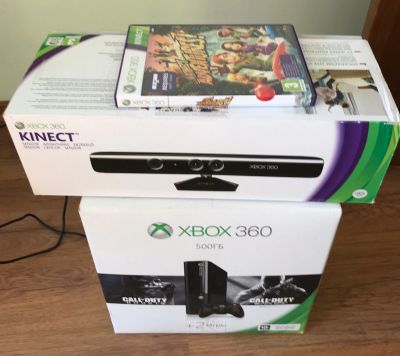 Лот: 11891883. Фото: 1. XBOX 360 E + Kinect, прошитый... Игровые приставки, консоли