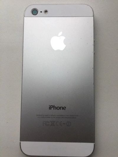 Лот: 10727153. Фото: 1. Iphone 5 16Gb белый. Смартфоны