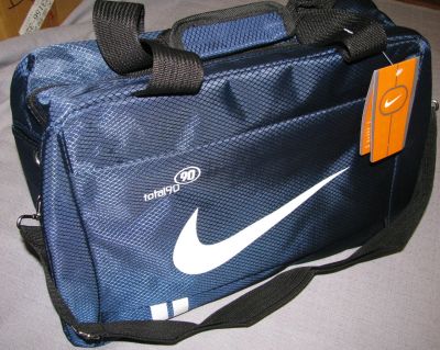 Лот: 10910261. Фото: 1. сумка новая спортивная тёмно-синяя... Сумки