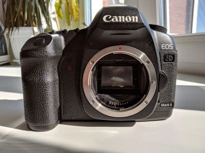 Лот: 16944186. Фото: 1. Canon 5D Mark2. Объективы