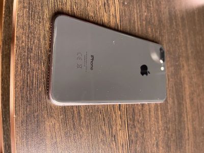Лот: 17687849. Фото: 1. iPhone 8 plus. Смартфоны