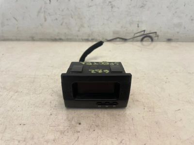 Лот: 23276174. Фото: 1. Часы салонные Kia Spectra SD. Расходные материалы