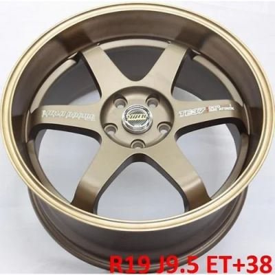 Лот: 5268112. Фото: 1. Rays TE37V R18 J9 ET+15 5x114... Диски