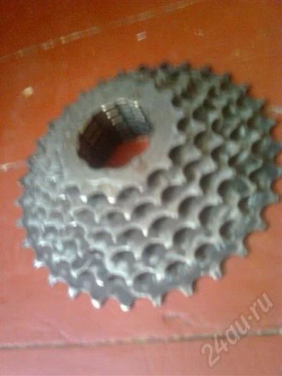 Лот: 345259. Фото: 1. Кассета Shimano на 6 звезд. Запчасти