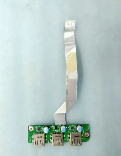 Лот: 20508212. Фото: 1. плата с разъемами USB на шлейфе... Разъёмы