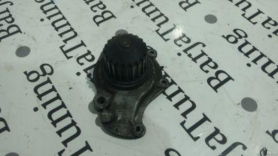 Лот: 15829968. Фото: 1. помпа Chrysler. Двигатель и элементы двигателя