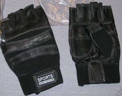 Лот: 5432829. Фото: 1. кожаные спортивные полуперчатки... Другое (велоспорт)