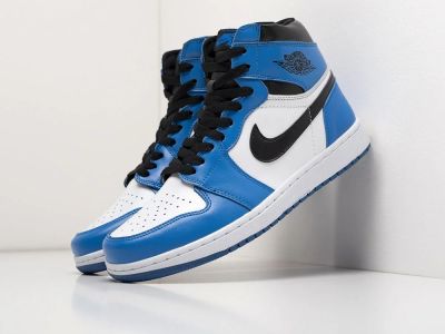 Лот: 16930560. Фото: 1. Кроссовки Nike Air Jordan 1 High... Кеды, кроссовки, слипоны