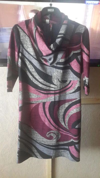 Лот: 7088399. Фото: 1. Платье 46-48. Платья