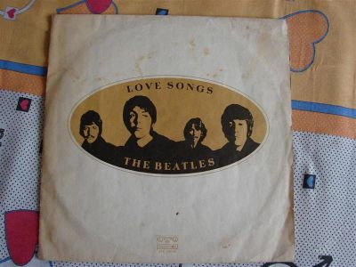 Лот: 2461871. Фото: 1. The Beatles Love Songs(2 пластики... Аудиозаписи