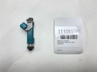 Лот: 25392251. Фото: 1. Форсунка топливная Mazda Demio... Топливная система