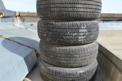 Лот: 11308186. Фото: 1. 265/65/17 Bridgestone Dueler H... Шины
