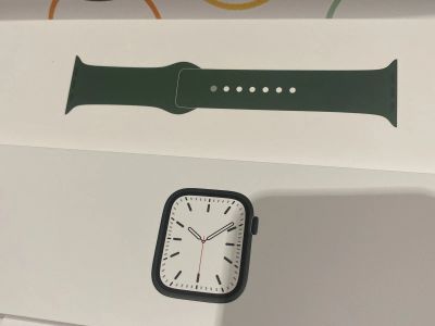 Лот: 19201310. Фото: 1. Apple Watch series 7 45mm. Смарт-часы, фитнес-браслеты, аксессуары