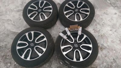 Лот: 5120599. Фото: 1. Комплект диски Toyota, шины Bridgestone... Шины на дисках