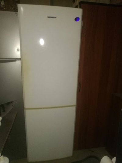 Лот: 15278945. Фото: 1. Холодильник samsung. Холодильники, морозильные камеры