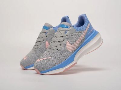 Лот: 24975024. Фото: 1. Кроссовки Nike Zoom. Кеды, кроссовки, слипоны
