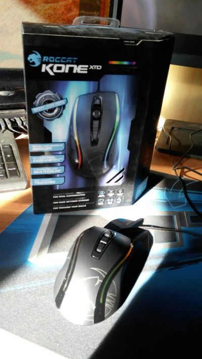 Лот: 10106410. Фото: 1. roccat cone xtd игровая мышь. Клавиатуры и мыши