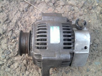 Лот: 4052110. Фото: 1. генератор на toyota corona. Электрооборудование