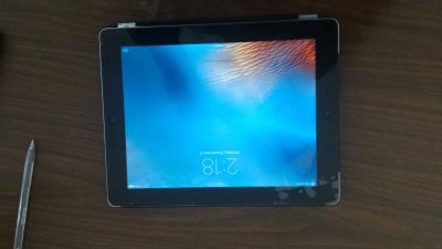 Лот: 8124930. Фото: 1. iPad 4 32gb. Планшеты