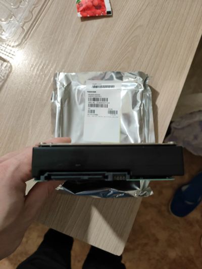 Лот: 19895938. Фото: 1. Hdd MG06SCA600E. Жёсткие диски (HDD)