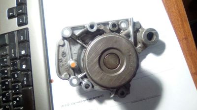 Лот: 11571266. Фото: 1. Водяная помпа Honda original для... Двигатель и элементы двигателя
